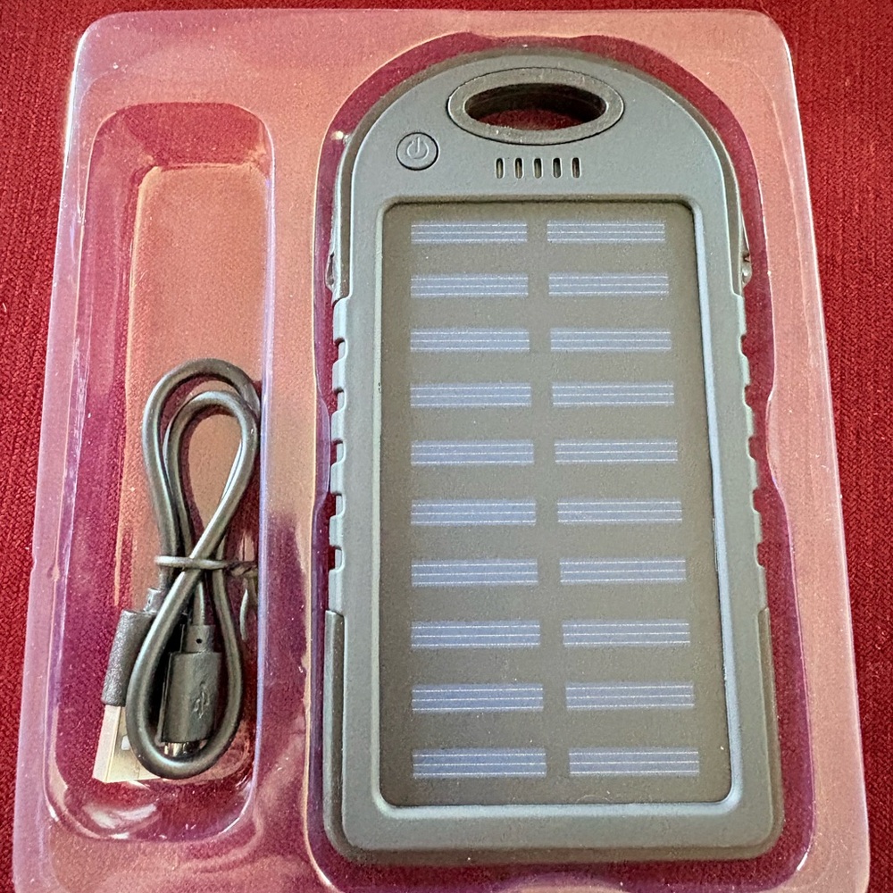 New Rechargeable Solar Charger